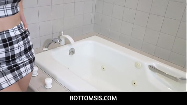 BottomSis  –  Shower slurp off with my hot and sexy stepsister