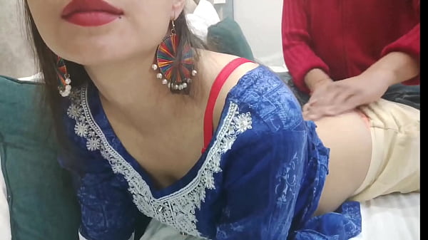 Desisaarabhabhi – Stepmother shares a bed with her stepson who took the opportunity to touch her and grab her in the ass when she was resting in Hindi audio