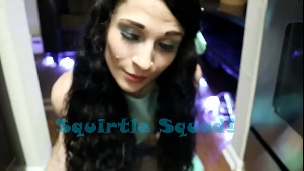 pale teen webcam squirt