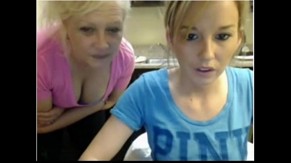 step MOTHER AND SHOW TITS ON CAM – instagramcamgirl.com